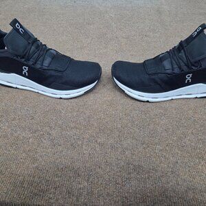 ON Running Black 10.5